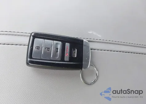 2020 Acura Tlx Tech Package z USA, uszkodzony, nr VIN 19UUB3F41LA003271